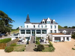 Hotel du Tumulus