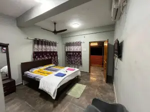 Crown hotel