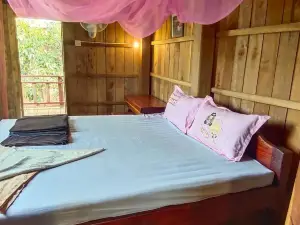 Tree Trails Homestay & Offers Jungle Trekk-Scooter for Rental