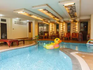 Tycoon Suite Hotel