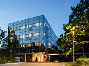 EasyHotel Milton Keynes