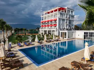 Grace Aqua Villa