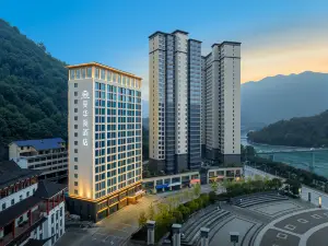 長陽曼華頓酒店（文化館店）