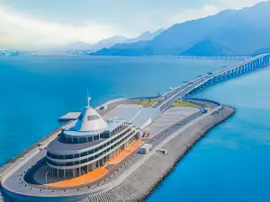 Pearl Hotel (Zhuhai Gongbei Port Couples Middle Road Branch)