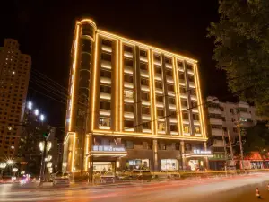 Yichuan Shengyuan Business Hotel
