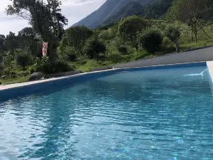 Lushan Xihai Qigu Homestay (Lushan Xihai Branch)