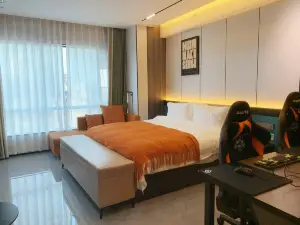 Isn't it E-Sports Hotel (Dahanyue Center Branch)