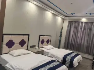 Lhunze Sunshine Hotel