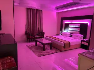 Al- Reef Hotel