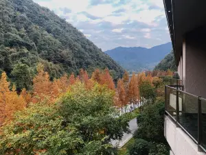 Yuquan Mountain Residence Secret Resort