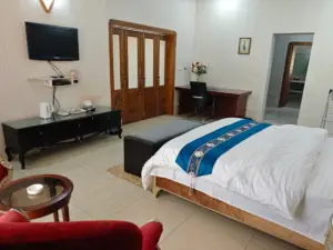 Qiaoyuan Business Hotel