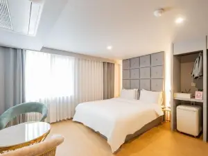 Masan Den Basta hotel Gyeongnam Uni