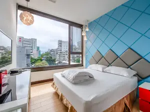 台南來點子站前旅店