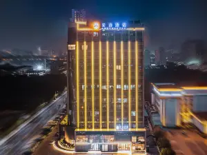 AMBER HOTEL