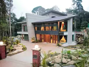 Deco Home Mesilau Golf Bungalow @ Kundasang
