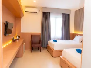HOTEL DERAWAN INDAH