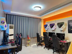 Boer Esports Hotel