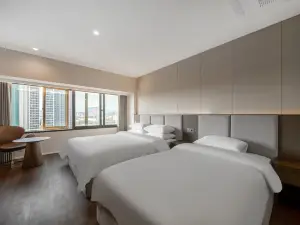 Crystal Hotel