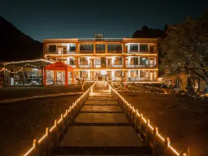 Gongbu Jiangda Guoji Mountain Wild Homestay