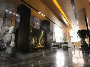 Shuimu Nianhua Light Luxury Hotel