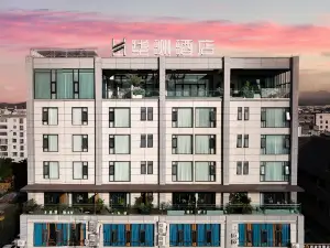 Huazhou Hotel