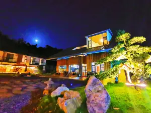 唐雀溪私汤睡眠民宿