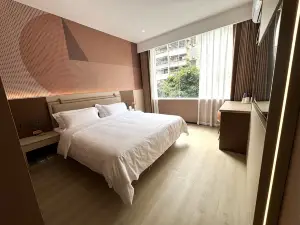 Hejiang Yunlai Inn
