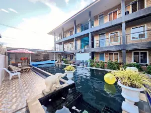 ORA HOUSE