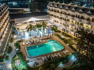 藍色卡瑞娜酒店（普吉中央商場）