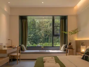 Yinju Xiangli Zuoshouxiang Homestay