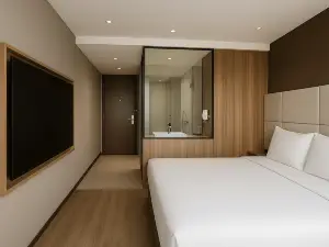 ORANGE CRYSTAL PHOENIX HOTEL (Bac Ninh, Vietnam)