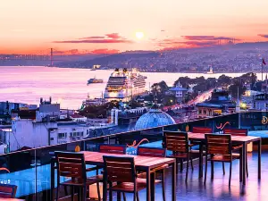 Demiray Hotel Old City