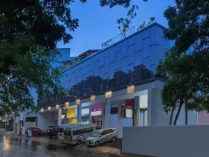 Neo Dipatiukur Bandung by Aston