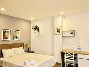 V House 5 Serviced Apartment