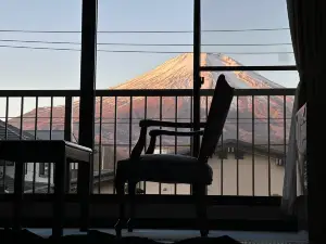 令德湖畔山莊