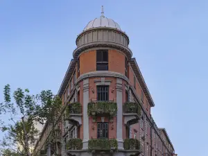 HOTEL BANOV TOWNSCAPE WUHAN