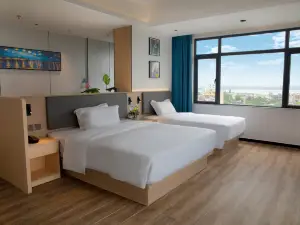 Yangxi Seaside Holiday Jiayue Bay Hotel