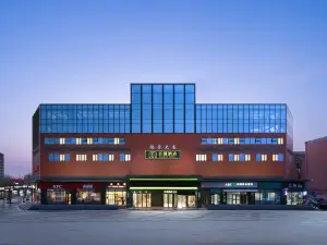 BAIMAN HOTEL