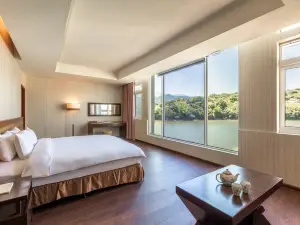 Shuiyang Yueming Holiday Hotel