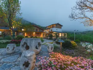 Xinglin Villa