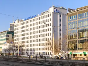a&o Warszawa Wola
