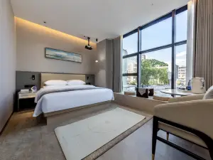 Yanting Future Intelligent Hotel (Lanzu Plaza Store)