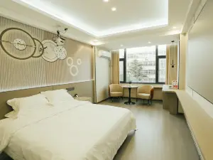 Yunju Movie Hotel (Tongguan Jewelry City)