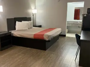 Motel 6 Macclenny, FL