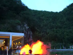 Xuan'an Resort Hotel (Moon Bay Scenic Area)