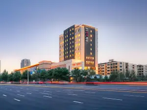 Jinyi Premium Hotel (Baotou Rare Earth High-tech Zone)