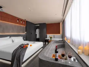 Unique Leju Hotel(Kunming Old Street Nanping Pedestrian Street Store)
