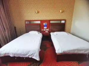 Beiyuan Chunjulong Hotel (Ruoqiloulan Museum Branch)