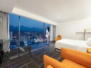 자닝 호텔（톈먼아오라이광장뤼유쇼핑거리）