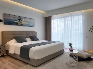 CC LUX Suites